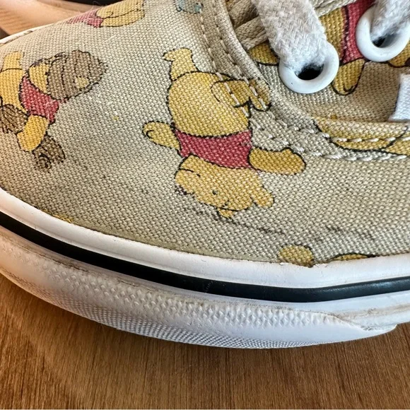 VANS Winnie the Pooh Kids Sneakers Size 13 Honey Pot Toddlers Runners Shoes - Picture 6 of 16